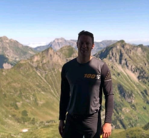 Downhill mountain biker, Robert Smith.